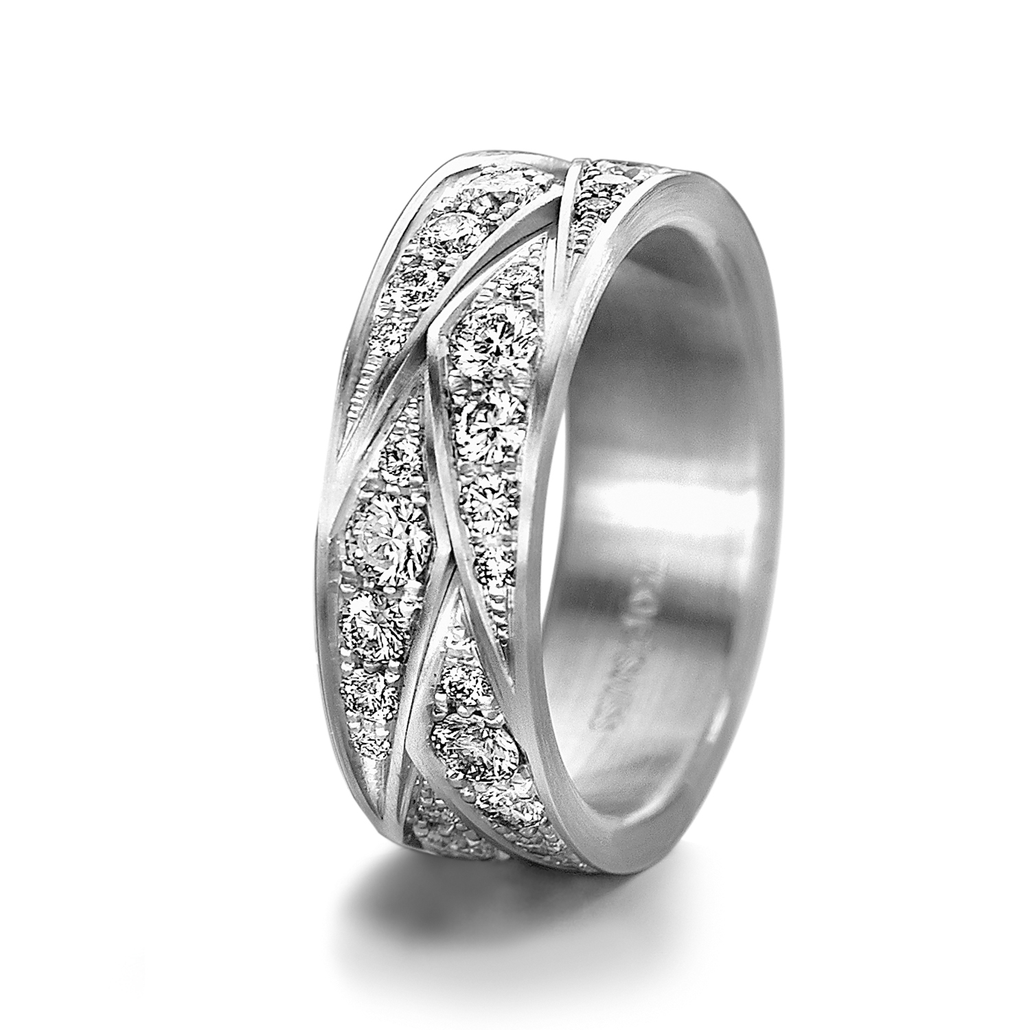62-52690-0-0 Diamond rings in gold, platinum and palladium with diamonds Furrer Jacot