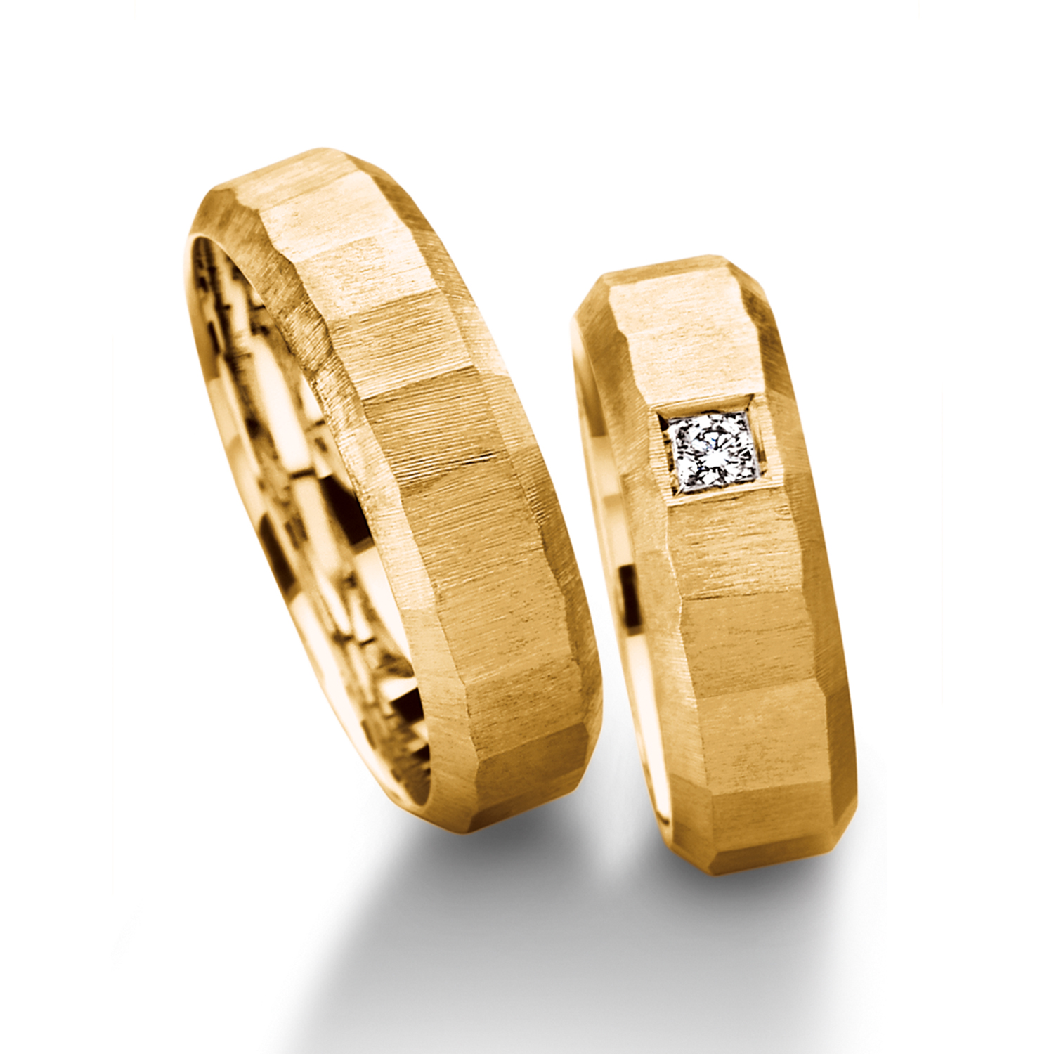 71-83560-0-0-yellow Rings in gold, platinum and palladium with diamonds Furrer Jacot
