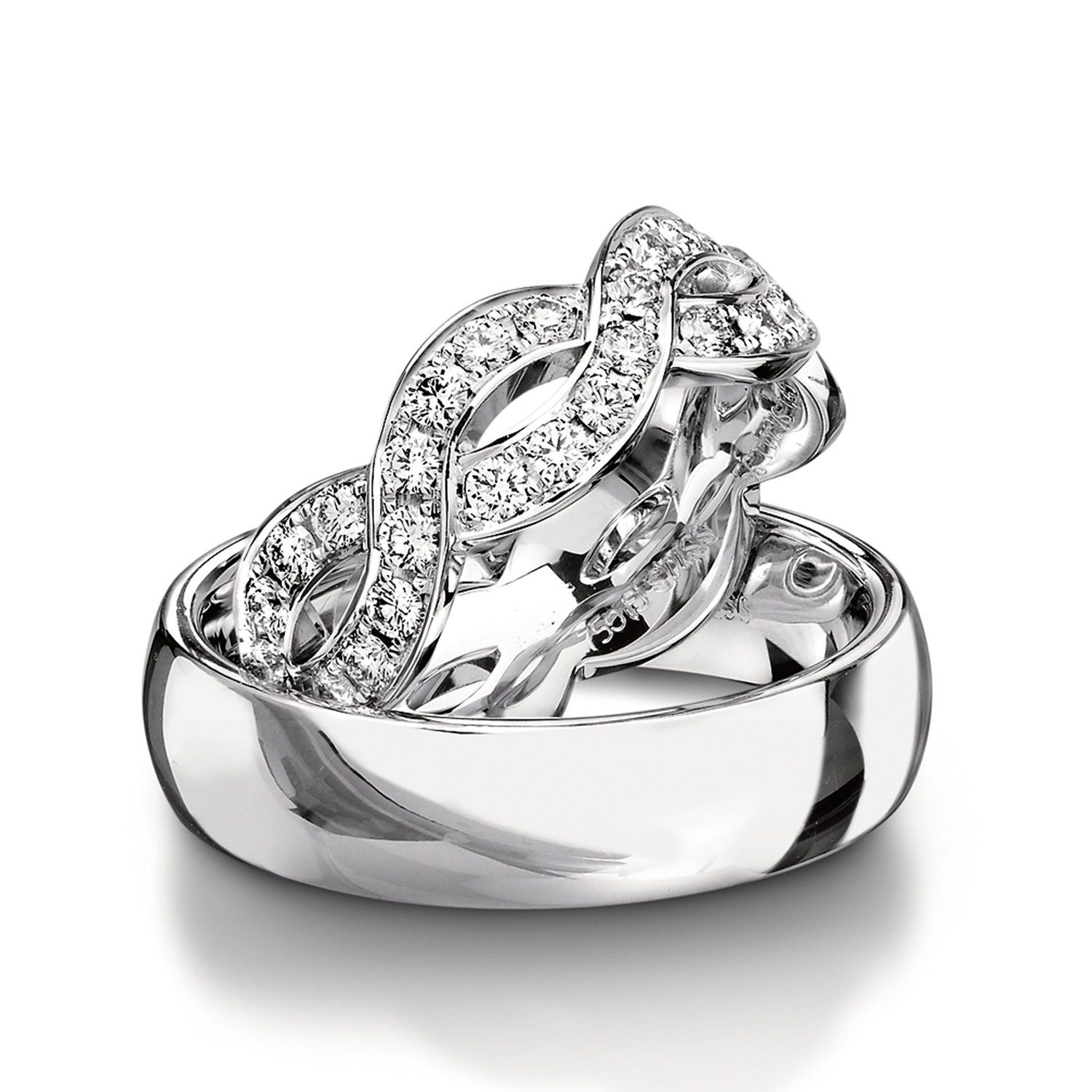 62-52610-0-0-white Diamond rings in gold, platinum and palladium with diamonds Furrer Jacot