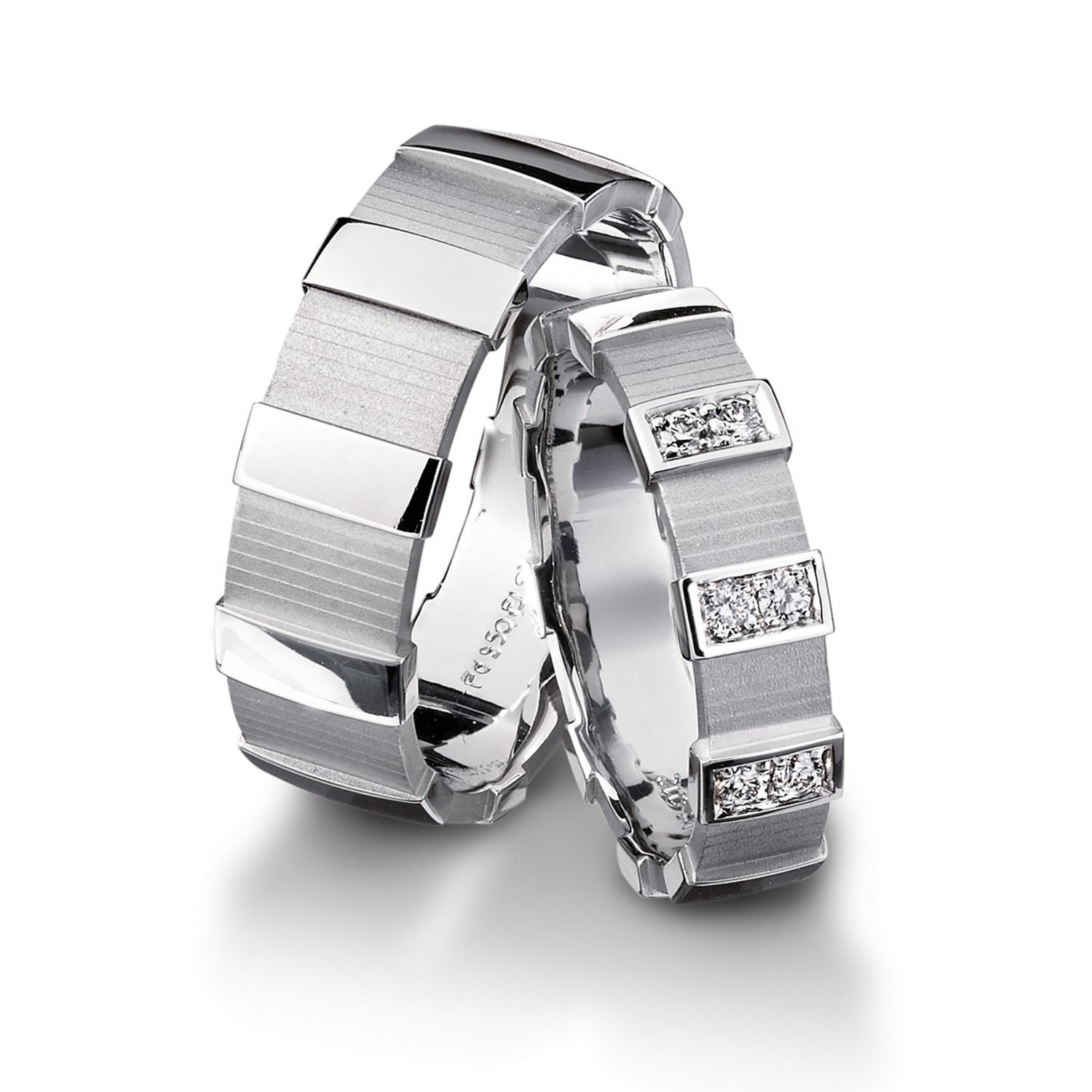 71-82930-0-0-white Rings in gold, platinum and palladium with diamonds Furrer Jacot