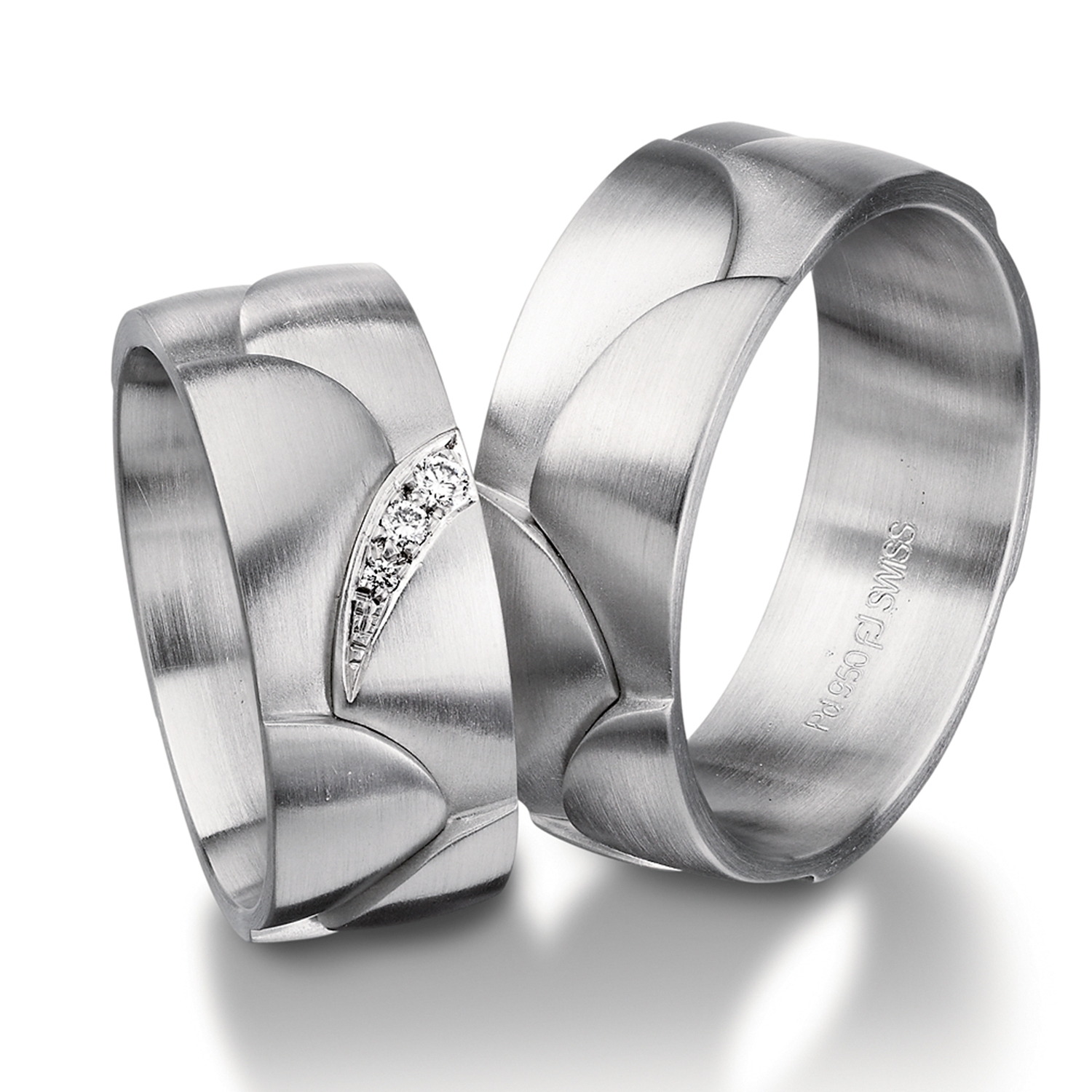 71-83360-0-0-white Rings in gold, platinum and palladium with diamonds Furrer Jacot