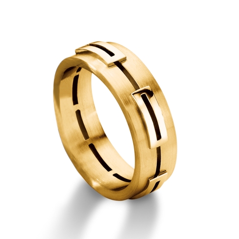 Man's world weddding rings in yellow gold