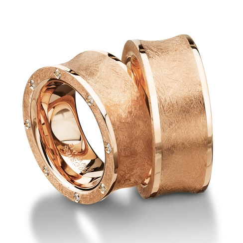 Rings in gold, platinum and palladium with diamonds Furrer Jacot